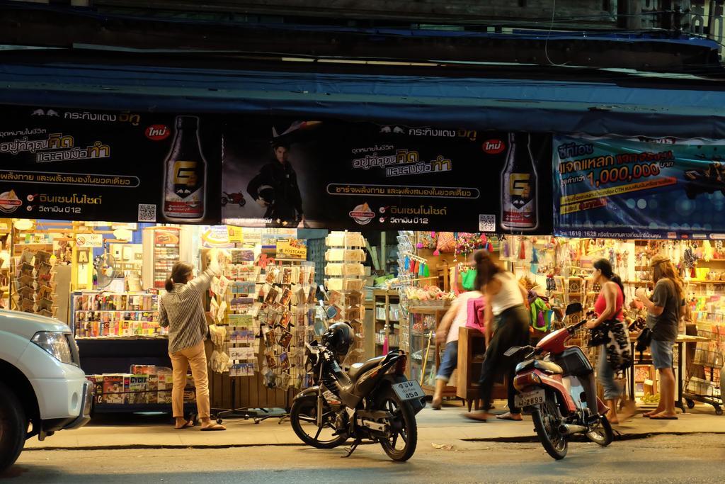 Top Best Hostel Chiangmai 치앙마이 외부 사진