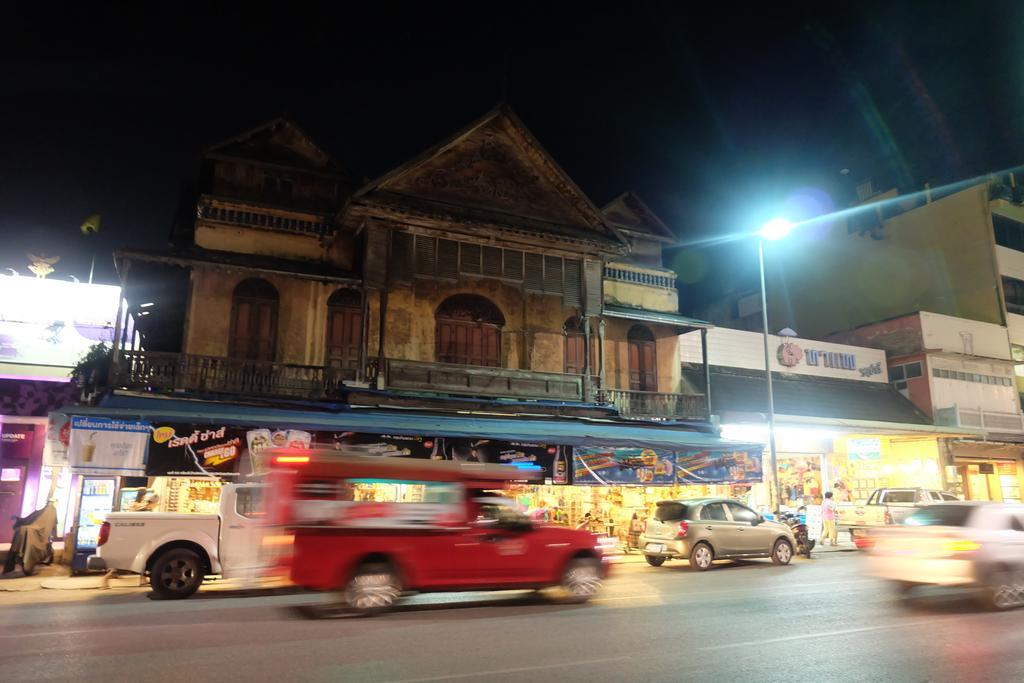 Top Best Hostel Chiangmai 치앙마이 외부 사진