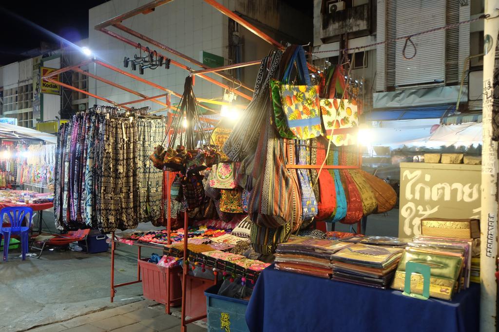 Top Best Hostel Chiangmai 치앙마이 외부 사진