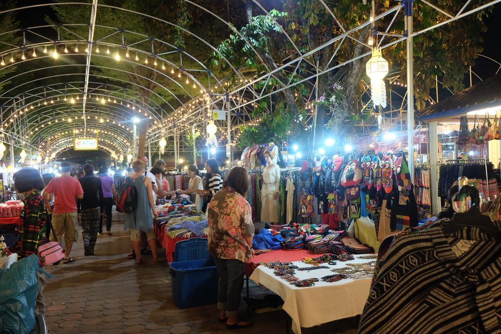 Top Best Hostel Chiangmai 치앙마이 외부 사진
