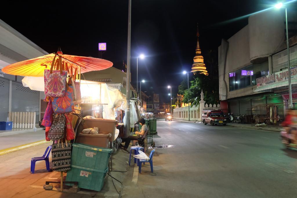 Top Best Hostel Chiangmai 치앙마이 외부 사진