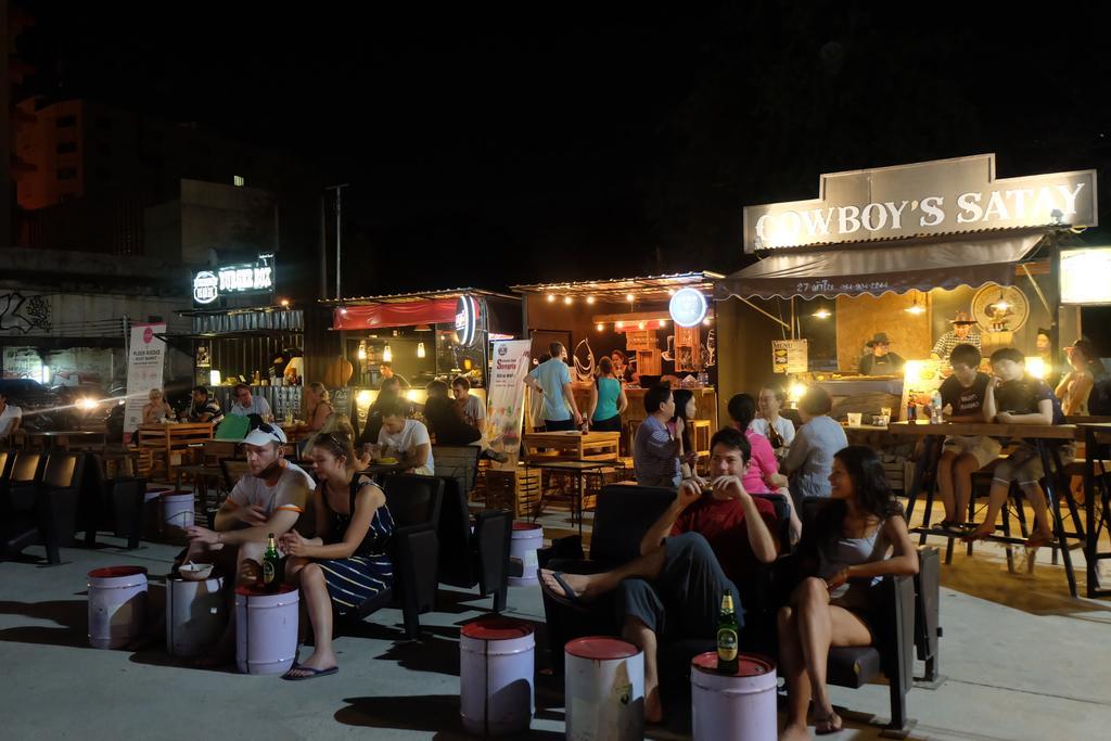Top Best Hostel Chiangmai 치앙마이 외부 사진