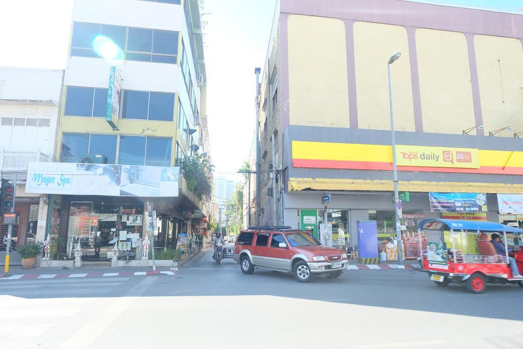 Top Best Hostel Chiangmai 치앙마이 외부 사진