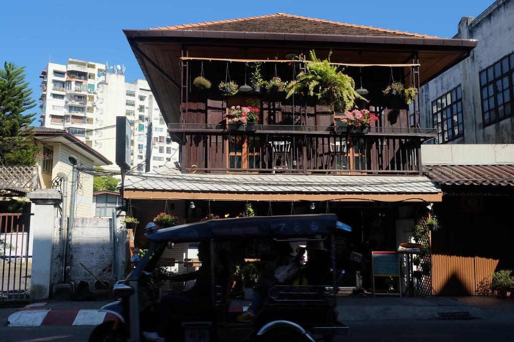 Top Best Hostel Chiangmai 치앙마이 외부 사진